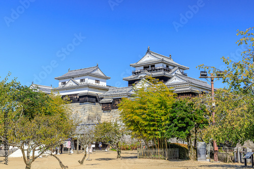 秋の松山城　愛媛県松山市　Matsuyama Castle in autumn  Ehime-ken Matsuyama city photo