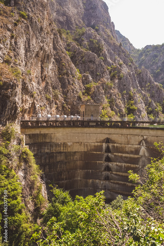 View of the dam in Matka canyon near Skopje, North Macedonia © Evgeniya Biriukova