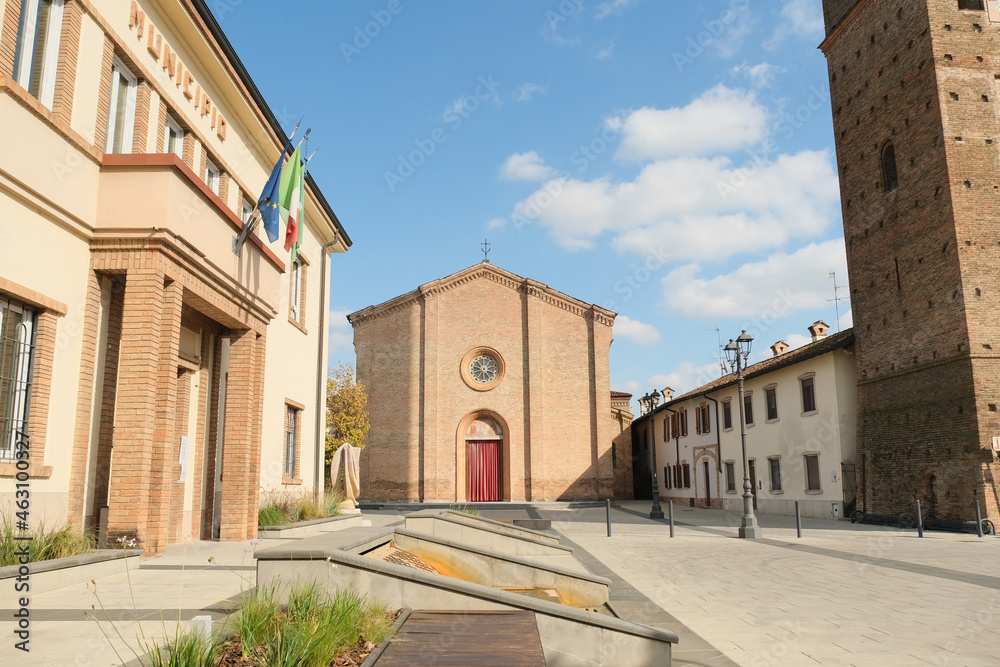 Il centro storico di Mozzanica in provincia di Bergamo, Italia.