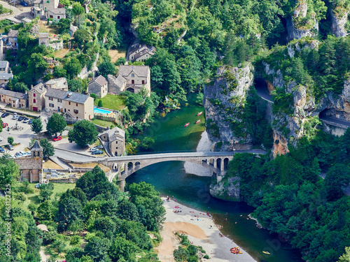 Village et pont de Saint-Ch  ly du Tarn