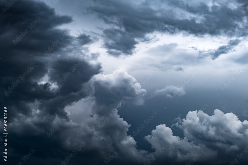 Obraz premium Storm Clouds Background