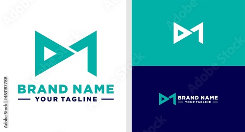 LETTER M LOGO MEDIA PLAYER BUTTON TRIANGLE EDITABLE