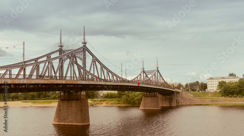 View of the old Volga Bridge over the Volga River in Tver, Russia © OlgaKhorkova