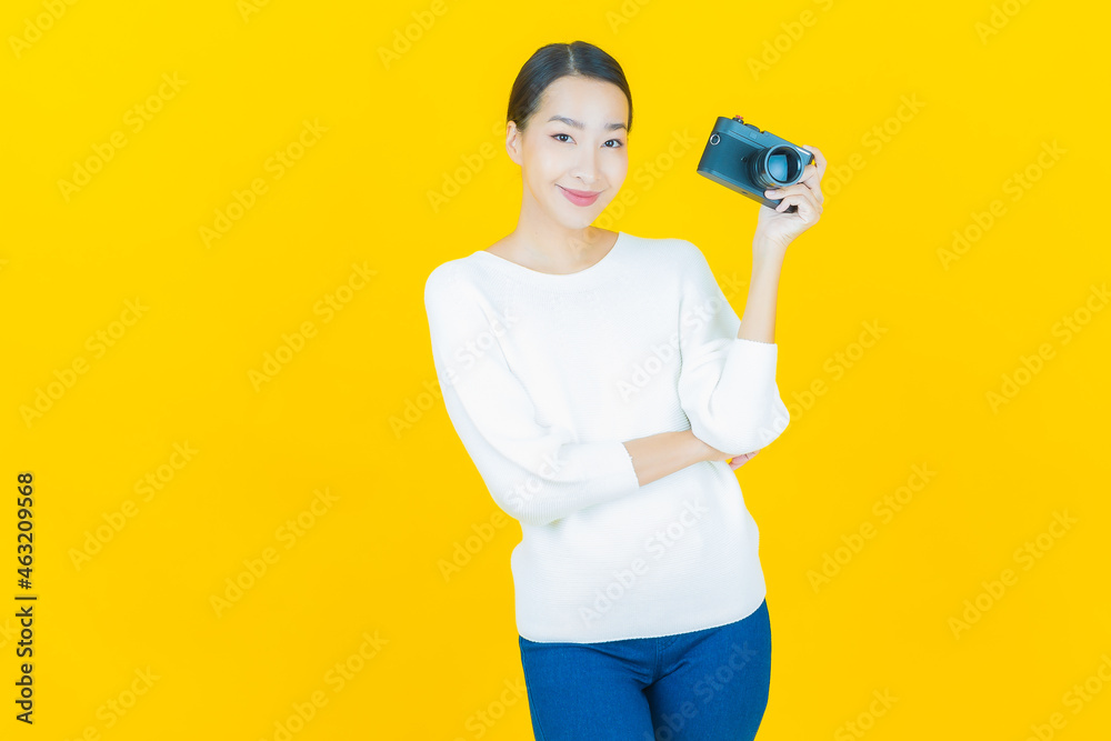 Portrait beautiful young asian woman use camera Portrait beautiful young asian woman use camera