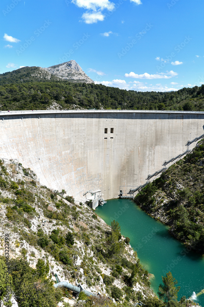 Bimont dam near Aix en Provence and Sainte Victoire.