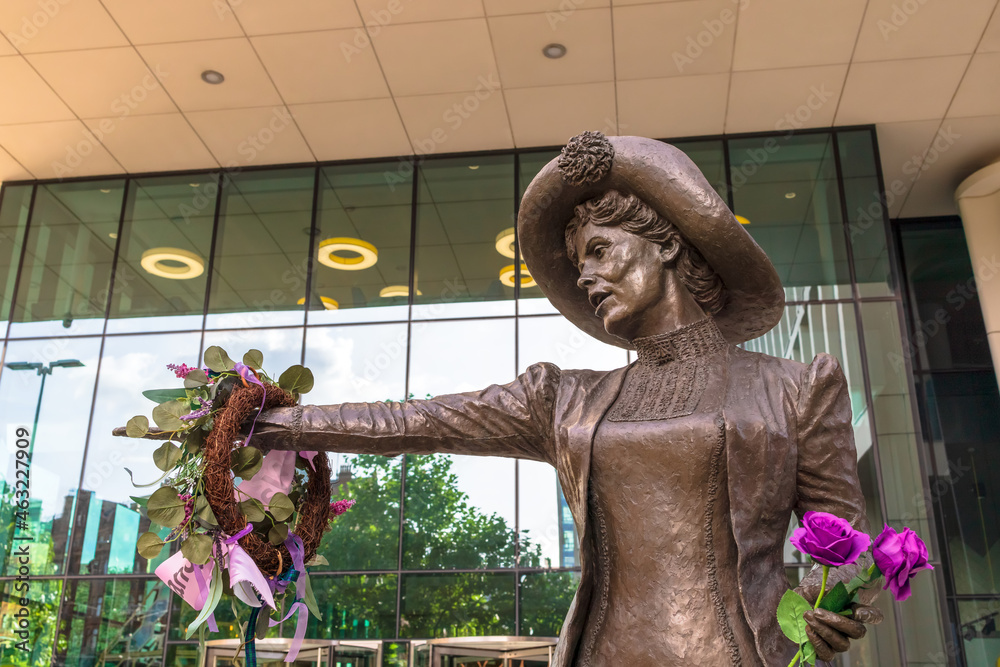 The bronze statue of Emmeline Pankhurst in Manchester, British ...