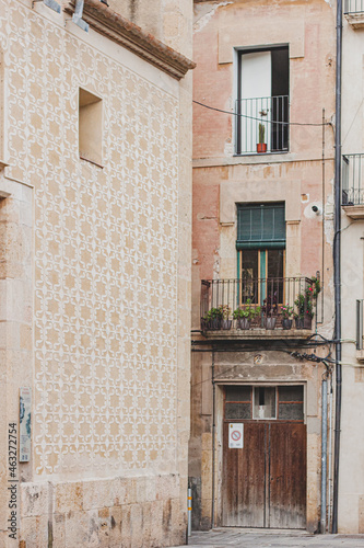 Casa y edificio vintage con textura y encanto colores