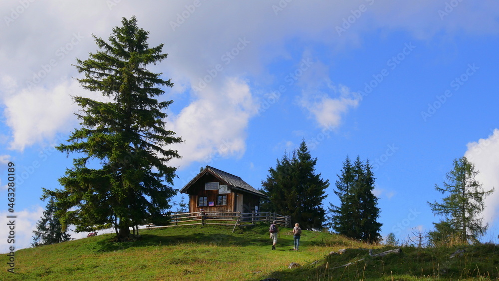 Bezoldhütte auf dem toten Mann im NP Berchtesgaden Bezoldhütte auf dem toten Mann im NP Berchtesgaden