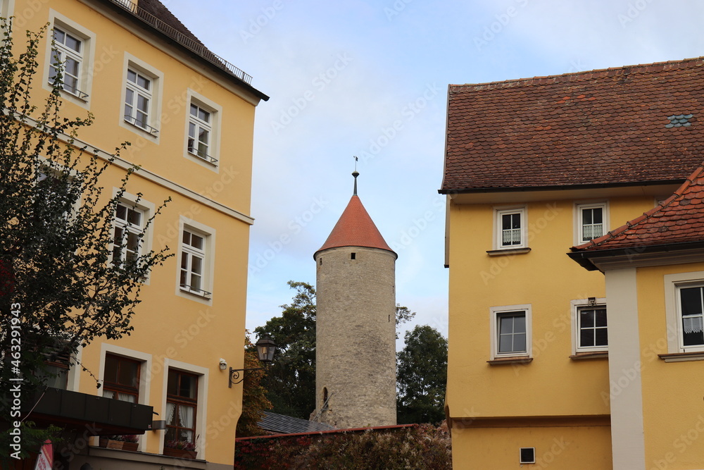 Architektur in Uffenheim in Mittelfranken. Stadtmauer.