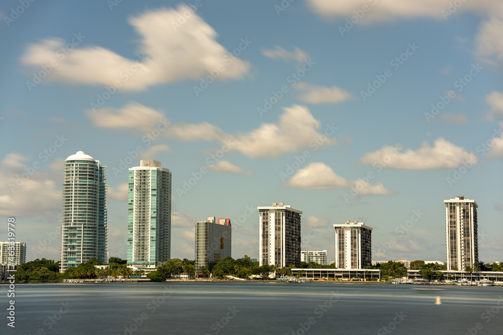 Fototapeta premium Waterfront condos Miami Brickell