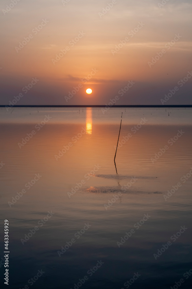 Naklejka premium 日の出