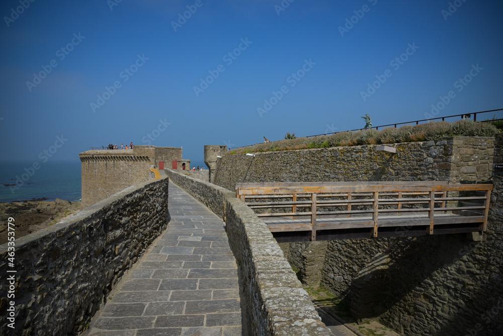 medieval city of st malo