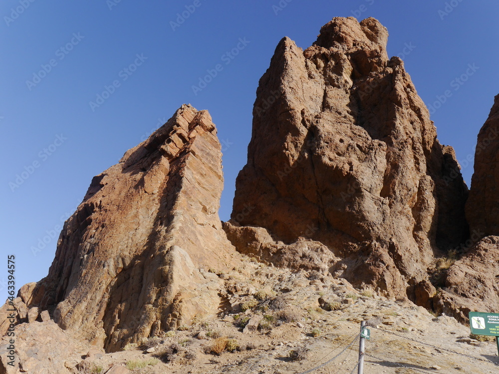 Fototapeta premium wulkan teide, wyspy kanaryjskie, teneryfa, formacje skalne
