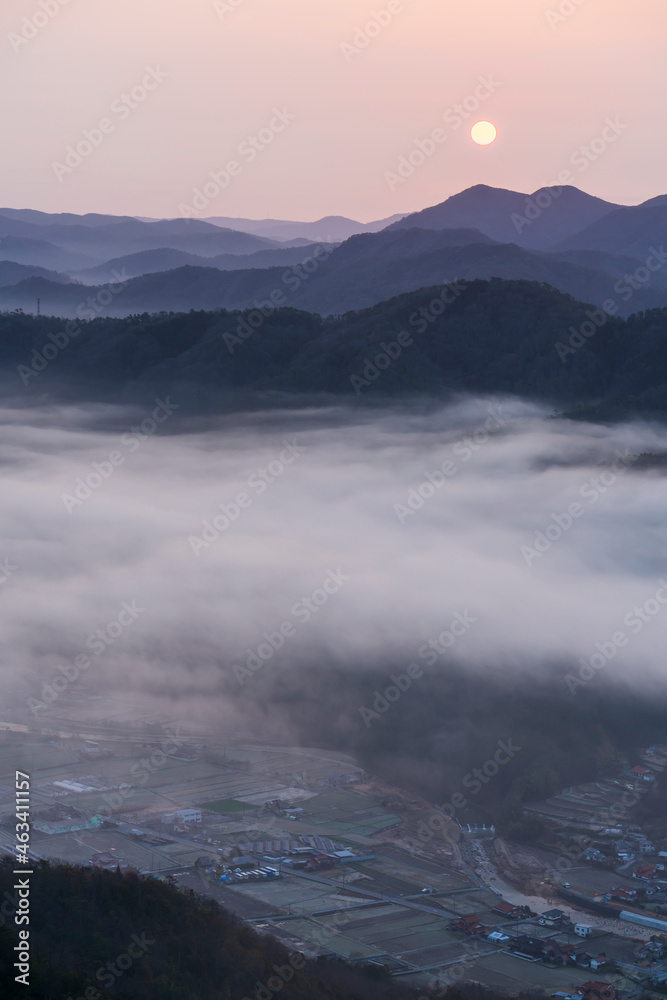 広島市安佐北区荒谷山からの雲海 広島市安佐北区荒谷山からの雲海