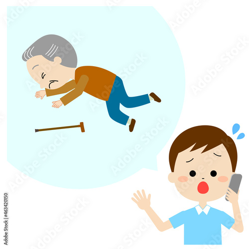 倒れている高齢男性と電話連絡している男性