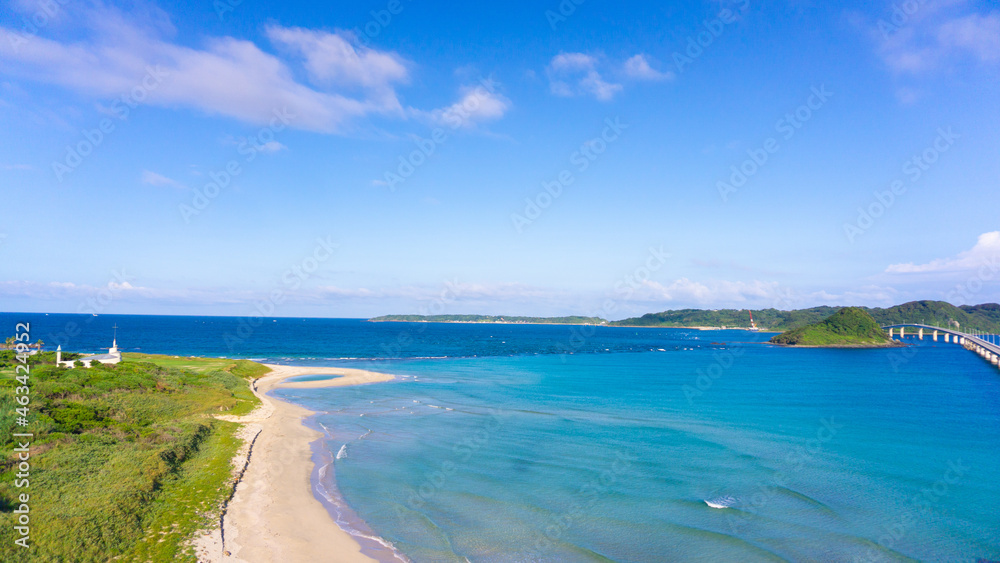 角島大橋から見える海と絶景