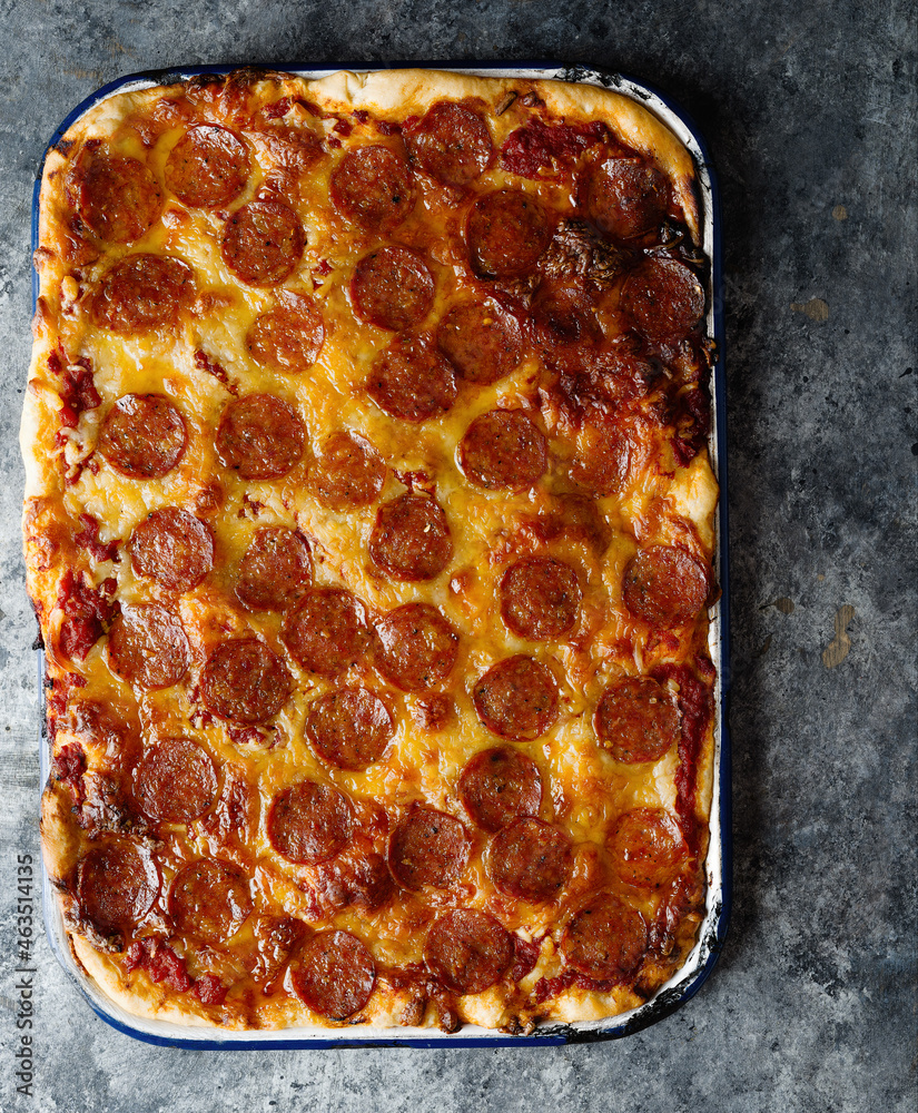 detroit style pepperoni pizza