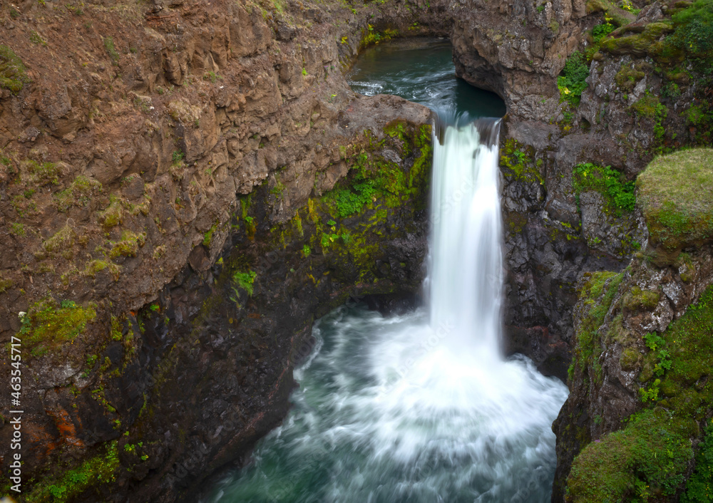 Obraz premium Kolugljufur canyon and waterfall at the north of Iceland