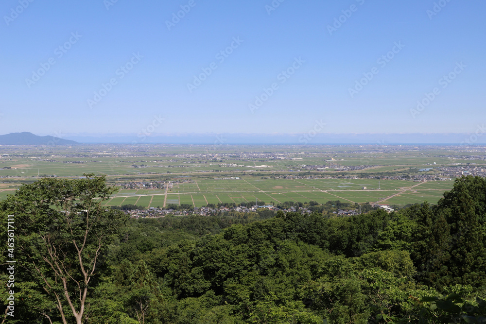護摩堂山・山頂から見る越後平野（新潟県田上町）