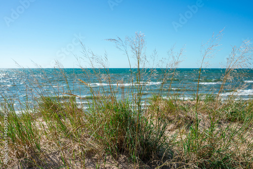 Relaxing beach background with empty sky