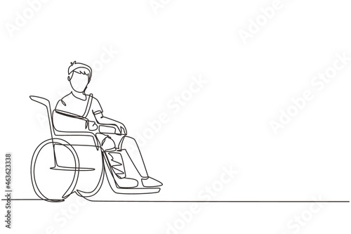 Continuous one line drawing injured upset boy in gypsum or cast, sitting in wheelchair suffering from pain. Leg accident. Wounded little boy. Single line draw design vector graphic illustration