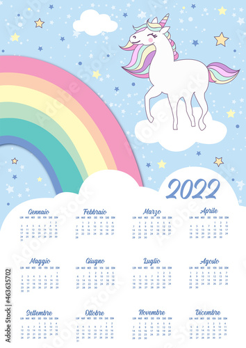 Calendario italiano 2022 con unicorno e arcobaleno