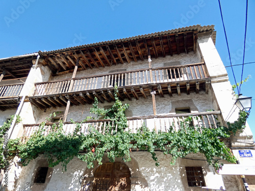 Casas de los Ferrones, San Leonardo de Yagüe. Son dos viviendas, construidas a mediados del siglo XVIII y principios del XIX, respectivamente, cuya arquitectura es la mejor muestra de estilo vascuence photo