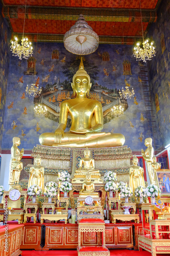 wat ratchanaddaram worawihan is famous temple place in Thailand