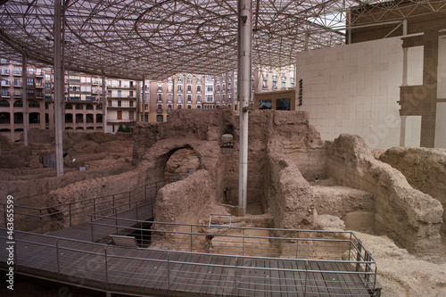 amfiteatr rzymski ruiny kamień zaragoza zabytek