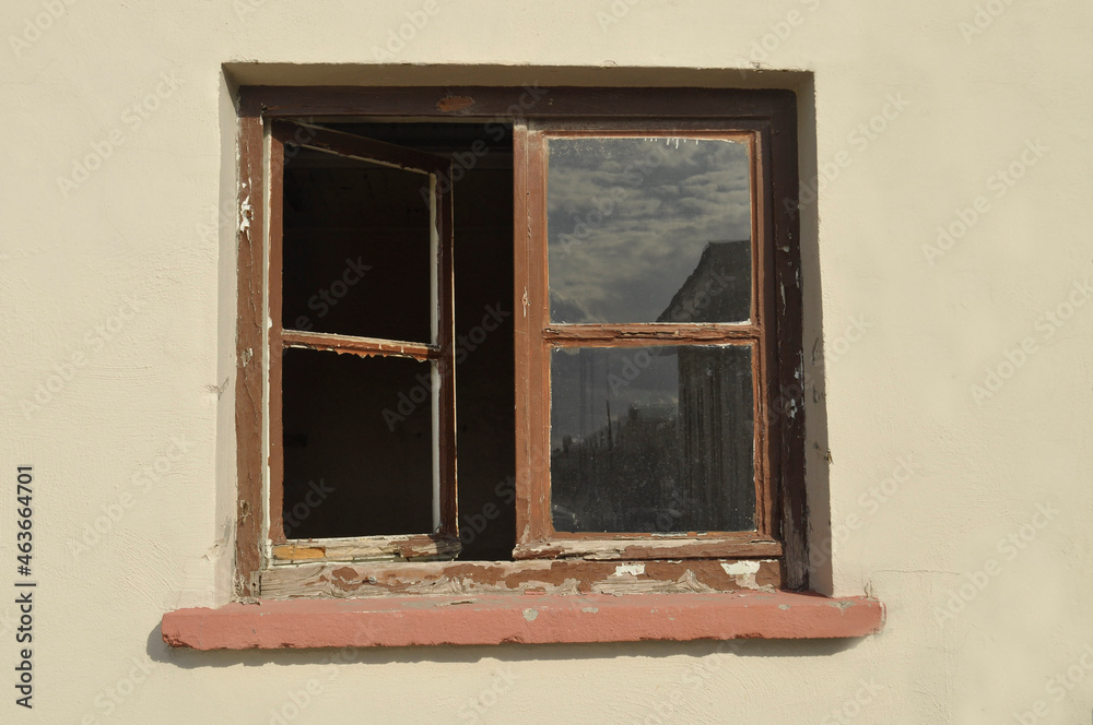 Obraz premium Old Window 
