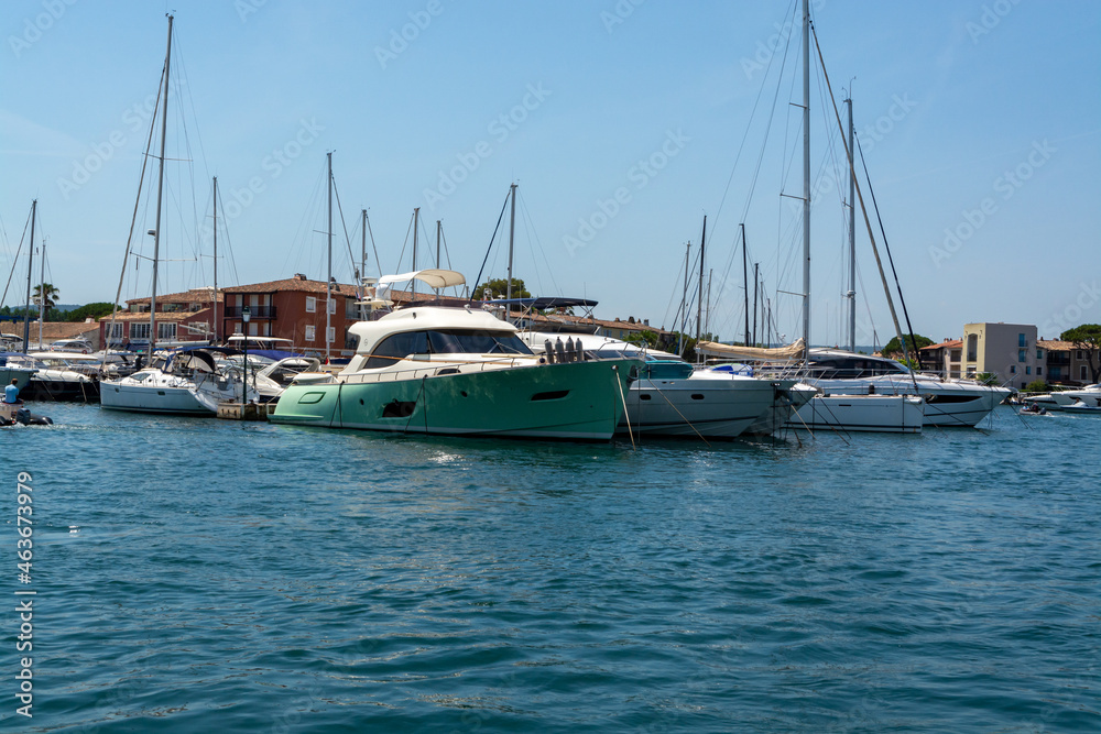 Obraz premium View on small houses and sailboats in Port Grimaud, French Riviera, Provence, France