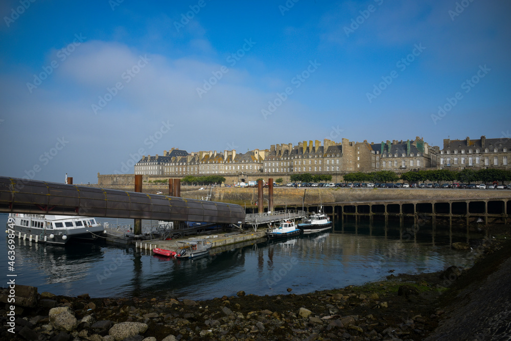 Fototapeta premium view on the harbor of st malo in the coast of armor on brittany