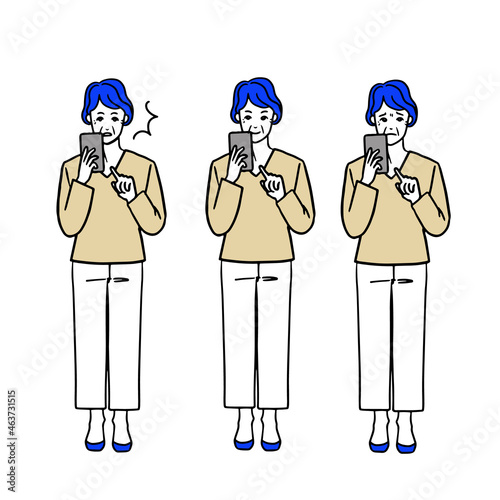 スマートフォンを操作するスーツ姿のシニア女性の表情３セットの全身線画