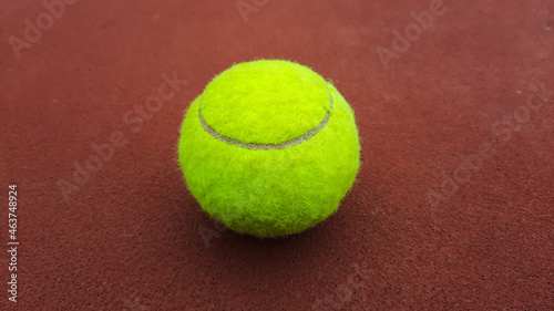 tennis ball on the court © fery