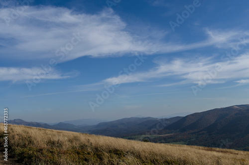 Panorama z Po  oniny Wetli  skiej Bieszczady 