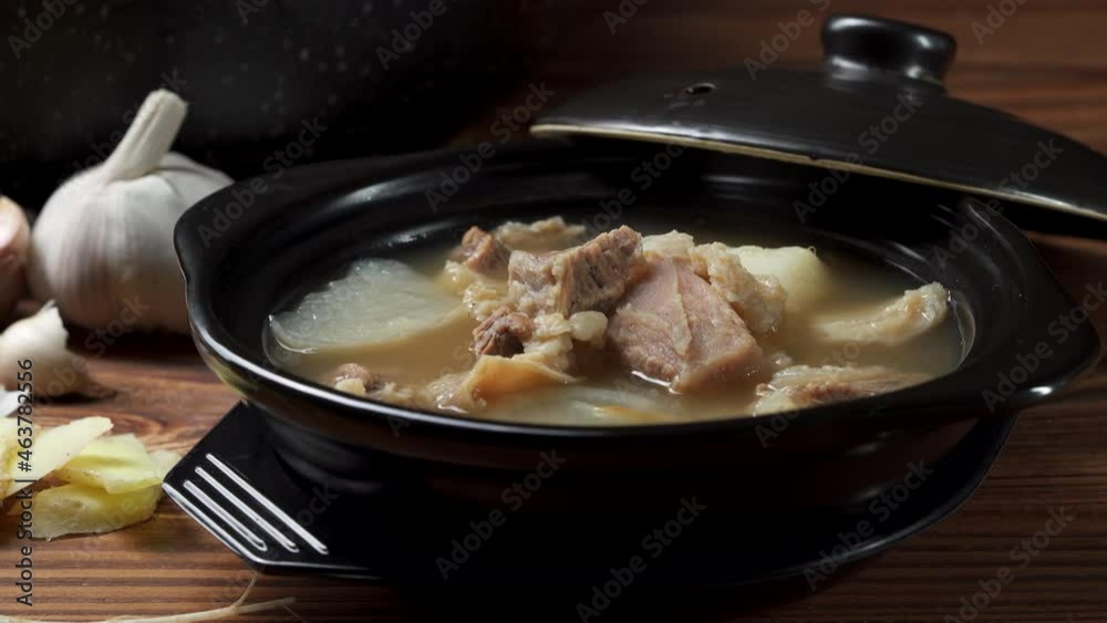 Chinese traditional characteristic Chinese food radish sirloin soup