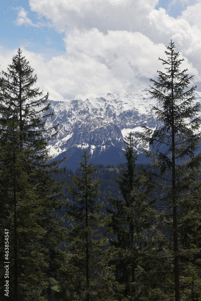 Wetterstein mountains, Bavarian Alps, Germany Wetterstein mountains, Bavarian Alps, Germany