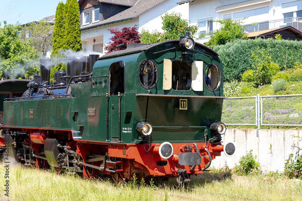 Fototapeta premium Dampflokbetrieb auf der Brohltalbahn