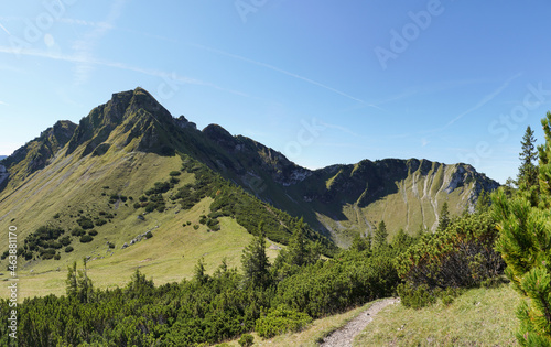 Wanderung auf den Hochmiesing: Blick zur Rotwand photo