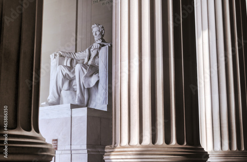 Obraz na płótnie The Lincoln Memorial in Washington, D.C. w salonie