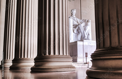 Obraz na płótnie The Lincoln Memorial in Washington, D.C. w salonie