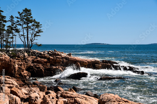 sea and rocks