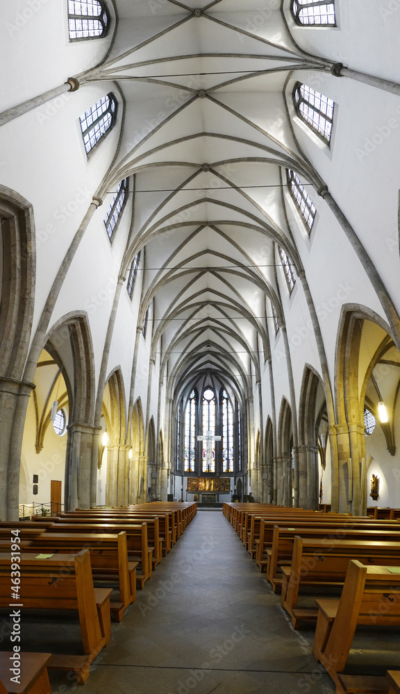 romanische Basilika Minoritenkirche Köln