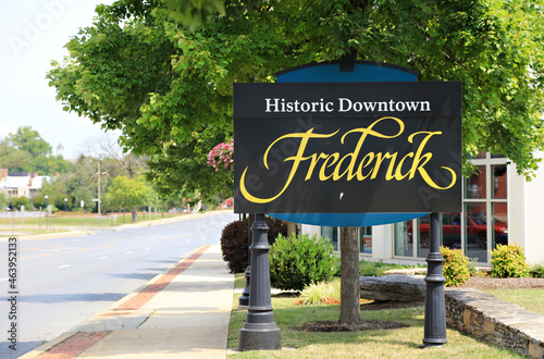 Sign welcoming people to downtown Frederick, MD.  photo