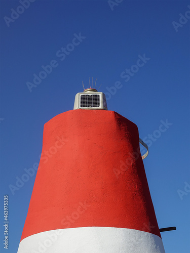 The Carry le Rouet lighthouse and its solar installation.