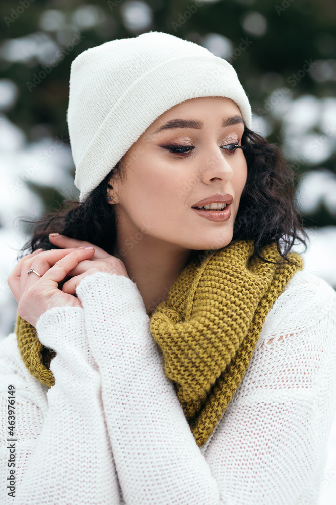 Pretty woman smile stand outside street snow сold park forest weather winter holiday New Year Christmas dressed knitted warm sweater and scarf, blue eyes copy space blurred bokeh background.
Pretty woman smile stand outside street snow сold park forest weather winter holiday New Year Christmas dressed knitted warm sweater and scarf, blue eyes copy space blurred bokeh background.