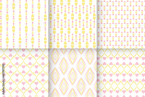 chic pink and yellow heart pattern