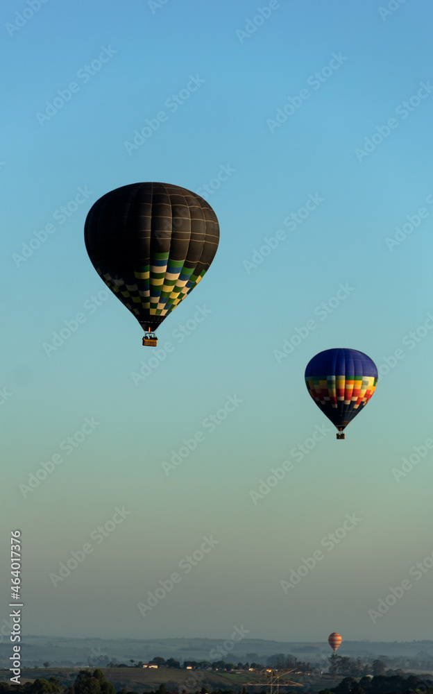 Fototapeta premium viagem de balão em Boituva