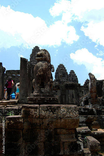 Sculpture carving ancient ruins antique building of Prasat Bayon Castle or Jayagiri Brahma Temple for Cambodian people and travelers travel visit respect pray at Angkor Thom Wat in Siem Reap, Cambodia © tuayai