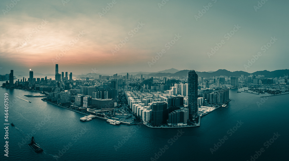Naklejka premium Hong Kong Cityscape in panorama view